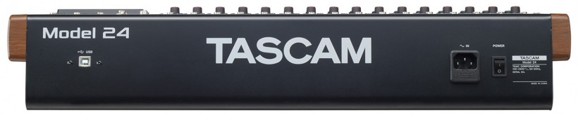 TASCAM 发布 Model 24 数字多轨录音机